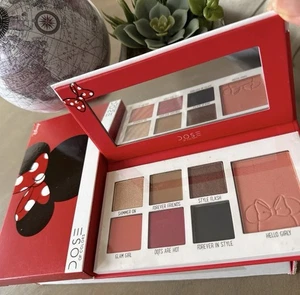 Dose Of Colors Disney Eyeshadow & Blush Palette Minnie Mouse Assorted Colors U - Picture 1 of 4