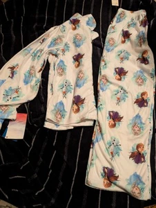 Disney Frozen 2 Girls White Button Up Pajama Set Top + Bottom Elsa, Anna + Olaf - Picture 1 of 8
