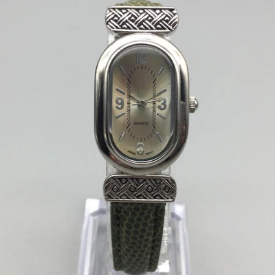 Reloj Ovalado Mujer 20mm Tono Plateado Verde Imitación Serpiente Banda Batería Nueva Foto 1 de 4