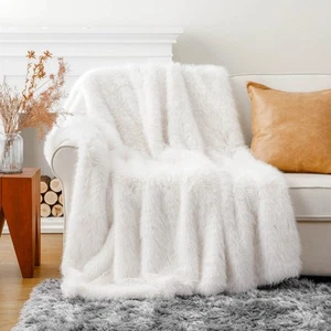 Luxury White Fluffy Faux Fur Throw Blanket, Large Fur Blankets and Throws for... - Picture 1 of 8