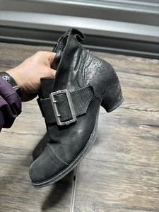 Botín Fluevog Peacock Cuero Negro East End Porter Hebilla 11.5 - Imagen 1 de 12