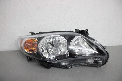 2011 2013 TOYOTA COROLLA S XRS RIGHT SIDE HEADLIGHT Foto 1 de 4