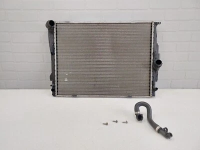 2006-2008 BMW 328i coupe Main engine radiator cooling unit E92 3.0L 120K N52 OEM Foto 1 de 4