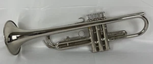YAMAHA YTR-136 Trumpet silver 137948 - Picture 1 of 12