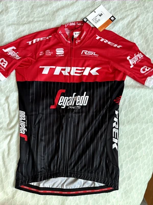 Bodyfit Team Jersey Ciclismo Sportful Segafredo Trek guanti borraccia gf - Immagine 1 di 4