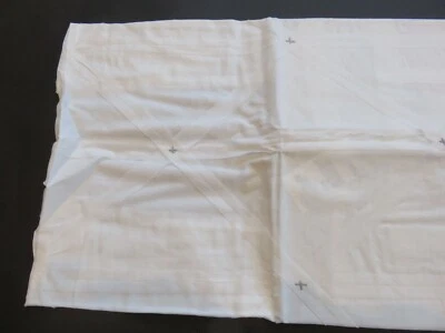 2 fundas estándar DKNY Pure Inspiration enrejado blanco leche $280 Foto 1 de 4