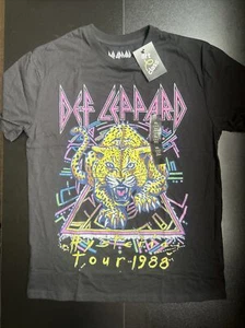 Def Leppard: "Tour 1988" T-Shirt, Size Boys XL (14) Color Black, NWT - Picture 1 of 4