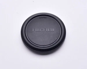 Genuine Fujifilm X Mount Camera Body Cap (#8899) - Picture 1 of 2