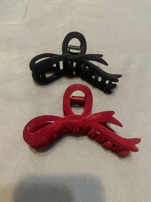 One Red & One Black Felt Bow Hair Claw Clips - Image 1 of 3