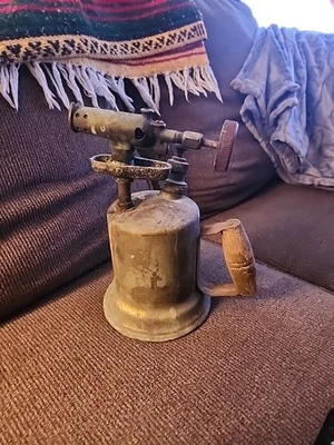 Soplete vintage con mango de madera - soplete Foto 1 de 4