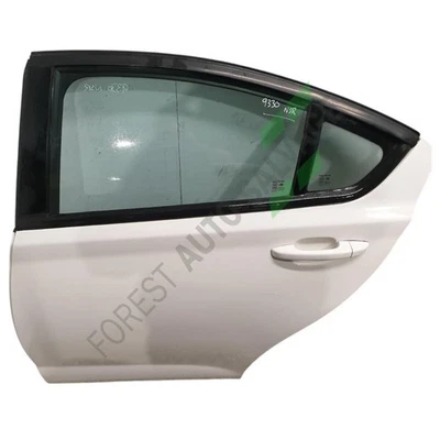 2012 MG MG6 5 Door NEARSIDE LEFT REAR DOOR NDW WINDSOR WHITE - Image 1 of 4