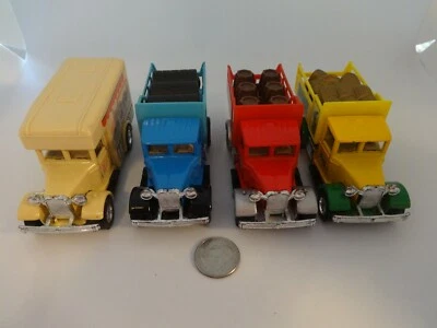 Welly 4 camiones antiguos de reparto de camiones - trigo, cerveza, neumáticos, mercado - sueltos y bonitos Foto 1 de 4