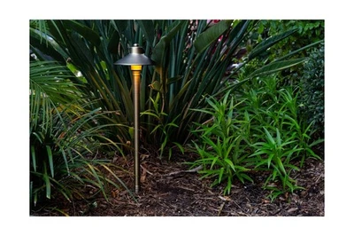 Sombrero Plano 12V Latón Camino Luz ‎7"L x 7"W x 24"H Exterior ‎Montaje Al Ras Bronce Foto 1 de 4