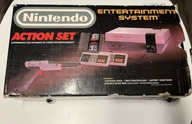 Nintendo - NES Action Set Box con polistirolo, console, accessori e gioco - 1988