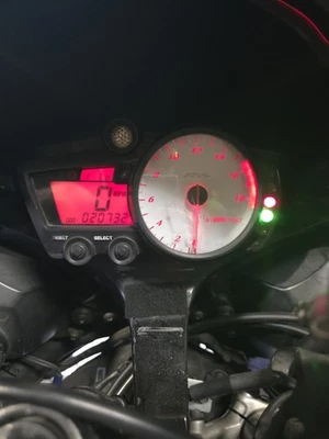 2003-2009 Yamaha R6 R6s GAUGE CLUSTER ASSEMBLY W/ 20k MILES  - Image 1 of 4