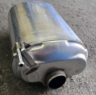 TOYOTA TUNDRA EXHAUST CENTER MUFFLER OEM 2014 - 2021 CUT 4.6 5.7 - Image 1 of 4