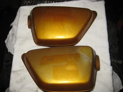 Honda CB200 Left Hand Side Panesl Covers - Image 1 of 2