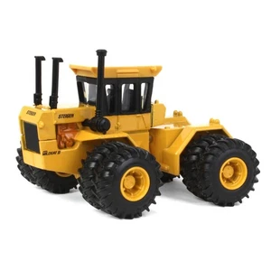 ERTL 1/64 Steiger Super Wildcat II Industrial Yellow Tractor, 44332 - Picture 1 of 5