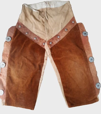 Pantalones de pana de cuero de lona y gorras adjuntas de colección para niños Cosplay Reinactment Foto 1 de 4