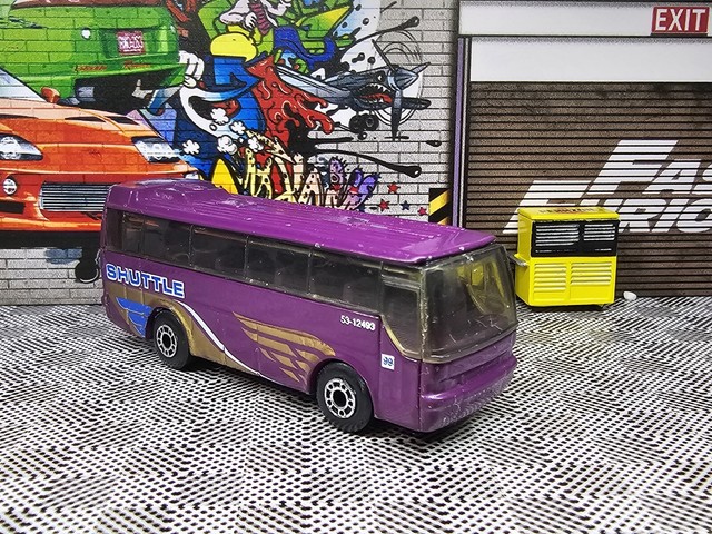 Bus Ikarus 260.37 1/45