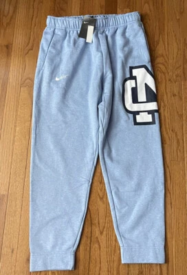 Men’s North Carolina Tar Heels UNC Nike Saturday Vault Fleece Pants XL - Image 1 of 3
