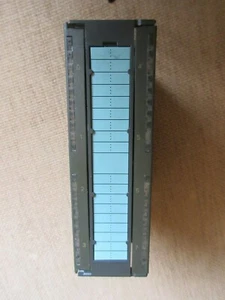 Siemens Simatic 6ES7 322-1HF10-0AA0 8x DO relay 230v - Photo 1/7