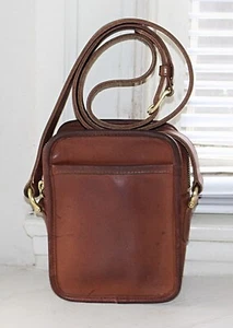 Coach Vintage - Kit Camera Bag 9973 in British Tan, USA 1995 - Phone Bag, EUC - Picture 1 of 13