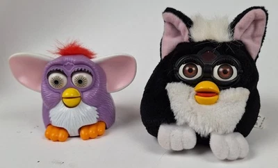 Juguete Happy Meal McDonald's Vintage 1998 Furby y gorro Furby 1999 peluche Foto 1 de 4