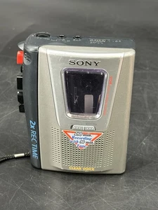 Sony Pressman TCM-20DV Registratore vocale a cassetta standard per parti di ricambio (si accende) - Foto 1 di 10