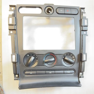 Ford Mustang 2005-2009 control de temperatura de calefacción de aire acondicionado con interruptor de peligro de ajuste OEM Foto 1 de 4