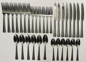 33 Pc. Oneida Stainless SCRIPT Pattern Flatware - Picture 1 of 4