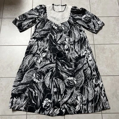 Vestido Hawaiano Vintage Liberty House Encaje Talla 12 Blanco Negro Abstracto Hawaiano Foto 1 de 4