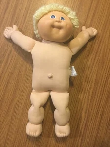 bambola toppa cavolo vintage capelli ad anello giallo occhi azzurri - Foto 1 di 6