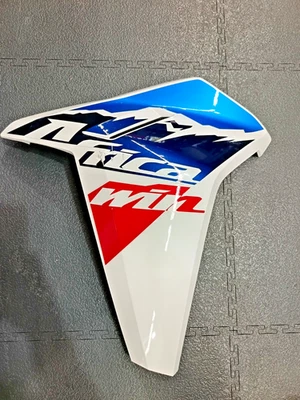 Carena anteriore destra honda crf 1100 Africa Twin   64311-MLN-E00 - Image 1 of 3