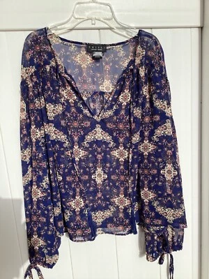 Blusa boho floral azul medio campesina TRIXXI para mujer muñeca transparente, corbatas para el cuello Foto 1 de 4