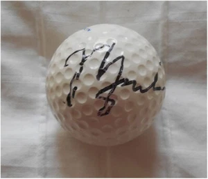 RARE EARLY MICHAEL JORDAN AUTOGRAPHED GOLF BALL-LOA - Picture 1 of 4