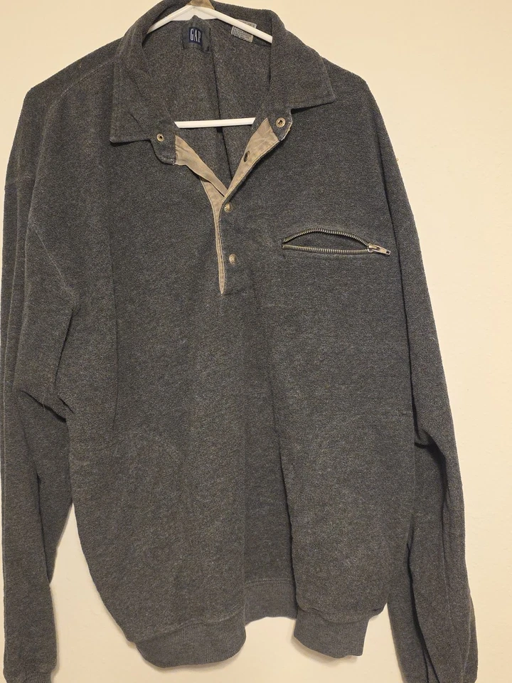 Camisa de manga larga Gap con bolsillo con cremallera y botón cuello cuarto #133106-26-1 Foto 1 de 4