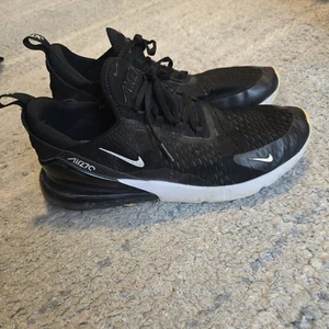 Nike Air Max 270 Schuhe Herren Größe 12 Schwarz Weiß AH8050-002 Laufen Turnschuhe - Bild 1 von 10