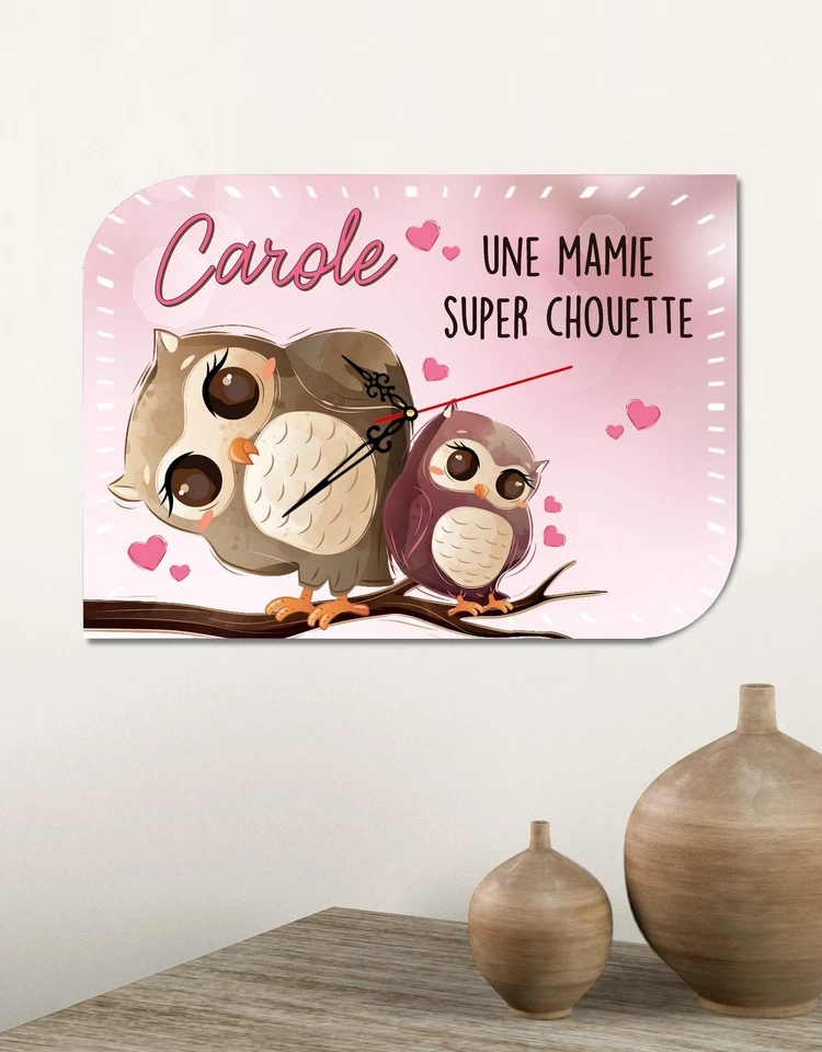 Horloge murale personnalisée avec prénom – Thème Mamie super chouette - Photo 1/1