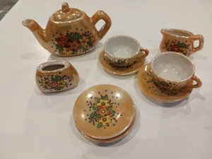 Vintage Miniatur Teeservice 10 Teile Blumenmuster Japan kleiner Riss repariert Teekanne - Bild 1 von 15