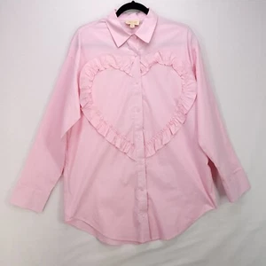 Camisa para mujer London Rose con botones con volantes corazón rosa manga larga coqueta grande - Imagen 1 de 11