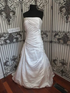 500W ALFRED ANGELO 2184 SZ 14 BEADED FORMAL WEDDING DRESS GOWN - Picture 1 of 21