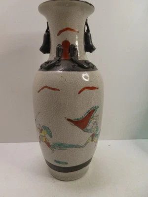 VINTAGE HAND PAINTED CHINESE WARRIORS NANKING CRACKLE GLAZE POTTERY VASE - image 1 of 4