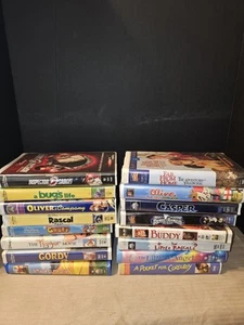 Lot Of 16 VHS - Picture 1 of 3