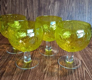 Sigma Secla Taste Setter Yellow Glass Cabbage Leaf Goblet Set Of 4 Glasses - Picture 1 of 9