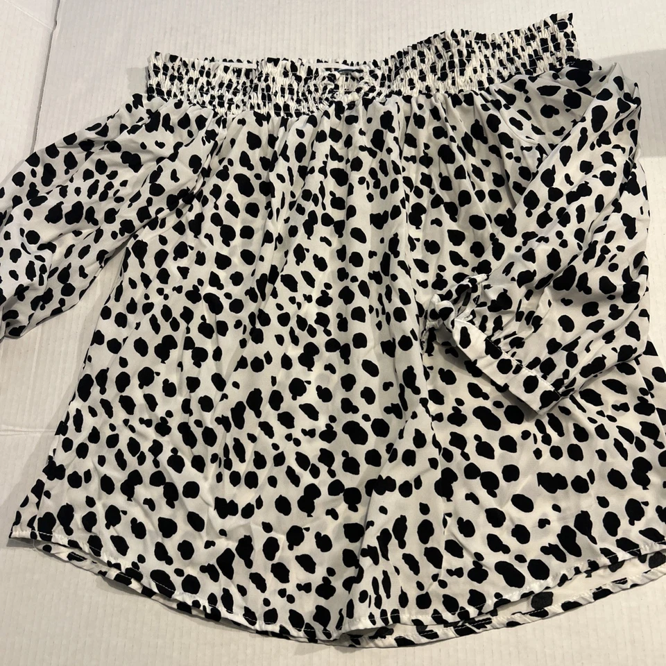 BLUSA CON HOMBROS DESCUBIERTOS con estampado animal para mujer talla XL nueva Foto 1 de 4