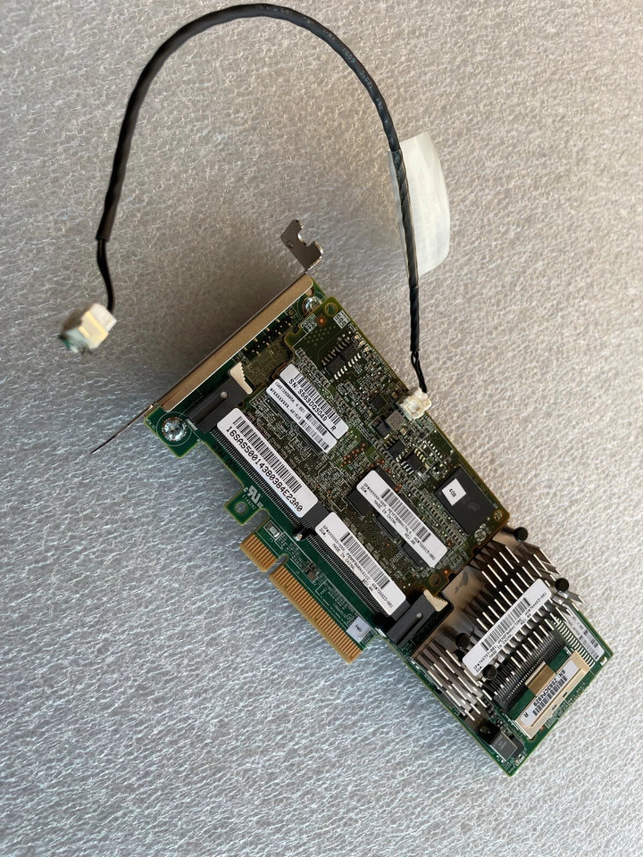 HP Smart Array P440 4GBLP PCIe 12G RAID Controller 726823-001  +PWR - Image 1 of 1