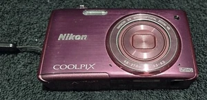Nikon Coolpix S5200. Not working condition. - Picture 1 of 6