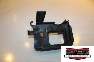 2007 Harley Davidson XL 883 Battery Tray Box Foto 1 de 4