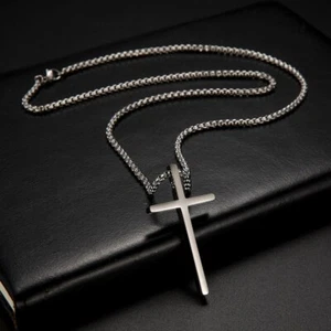 Collar de cadena colgante cruzado simple de acero inoxidable en tono plateado para hombres y mujeres - Imagen 1 de 12